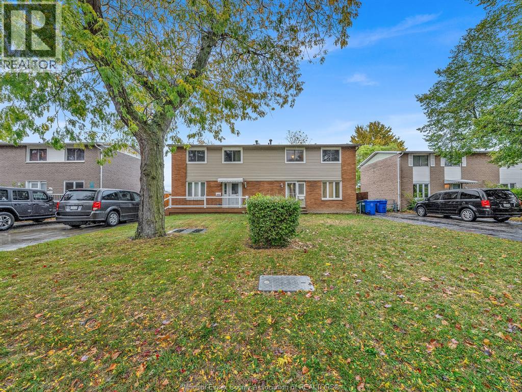10442 Shenandoah Crescent, Windsor, Ontario  N8R 1B5 - Photo 3 - 25027044