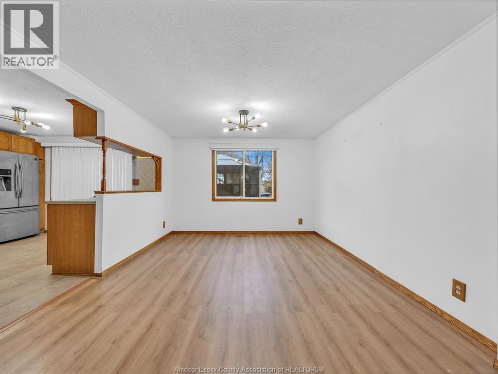 10442 Shenandoah Crescent, Windsor, Ontario  N8R 1B5 - Photo 9 - 25027044