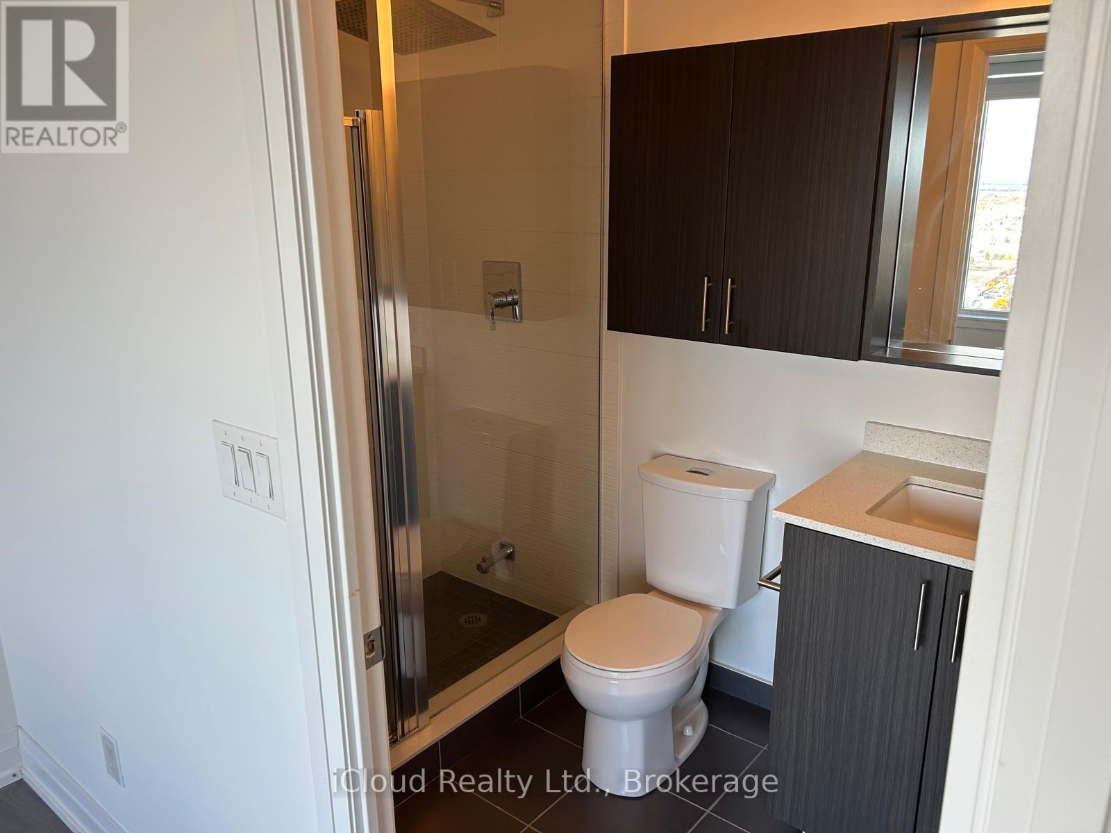 2802 - 3600 Highway 7 Road, Vaughan, Ontario  L4L 0G7 - Photo 13 - N12479454