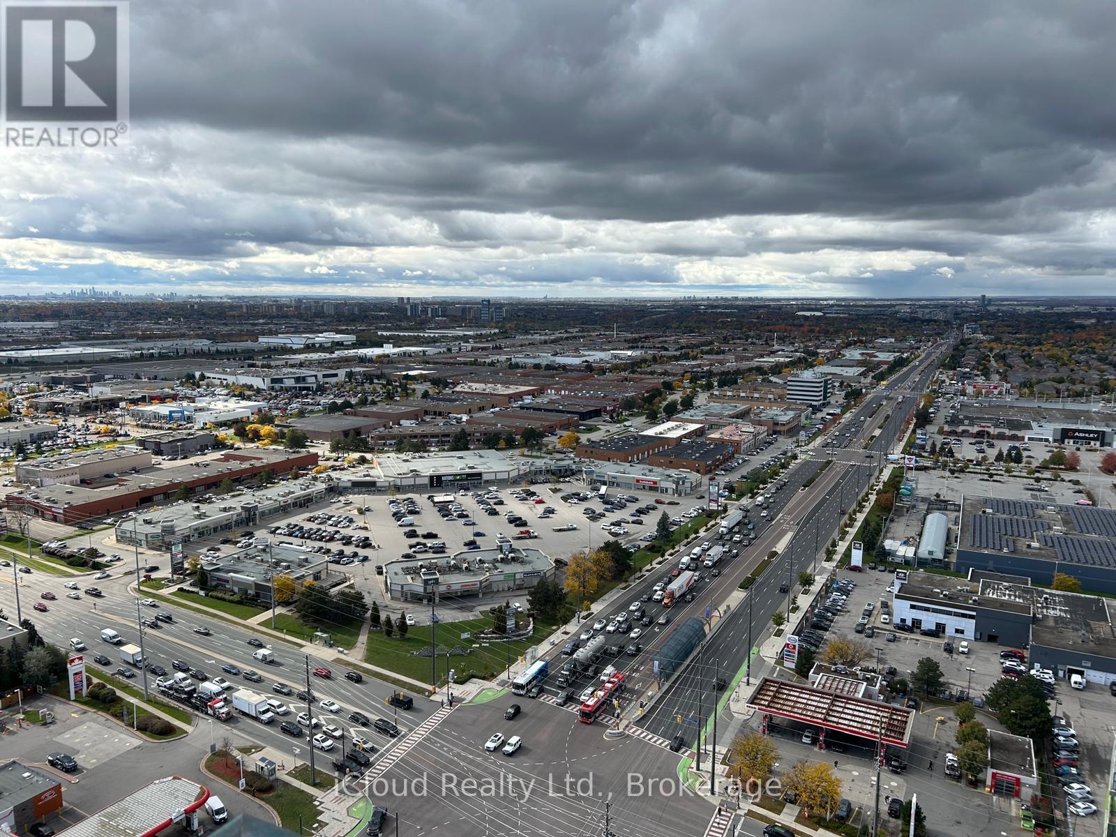 2802 - 3600 Highway 7 Road, Vaughan, Ontario  L4L 0G7 - Photo 17 - N12479454