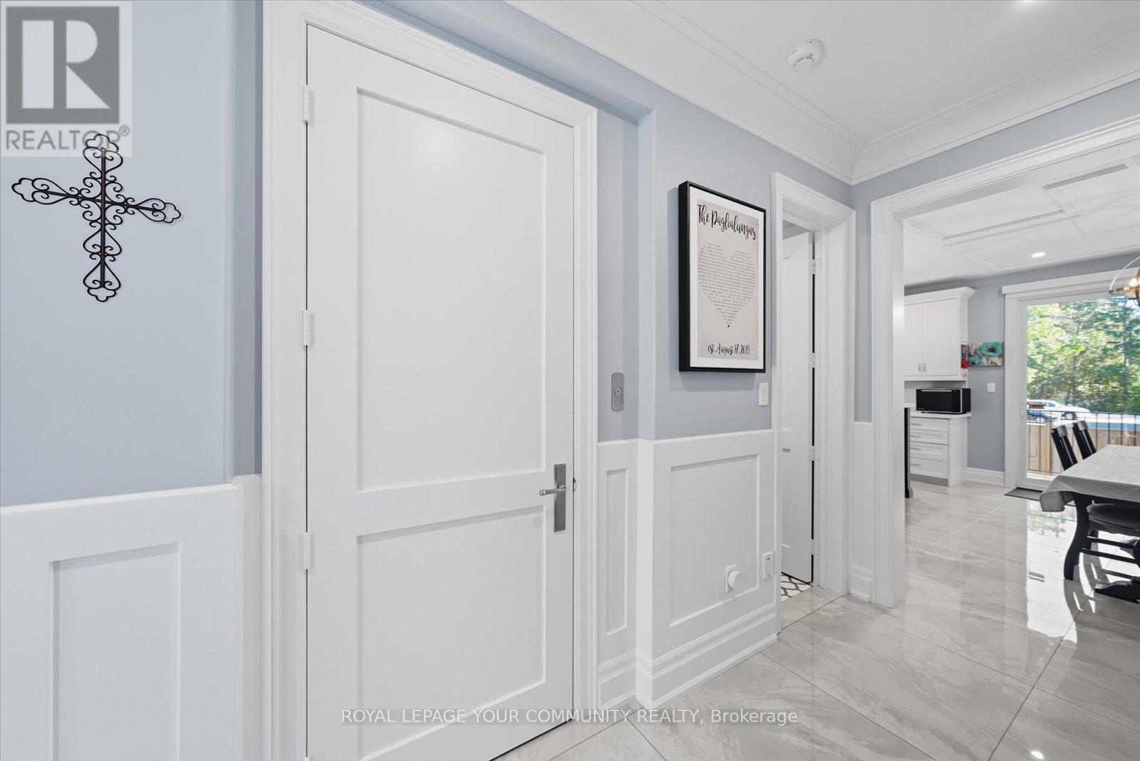 47 Hall Street, Richmond Hill, Ontario  L4C 4N7 - Photo 13 - N12479455