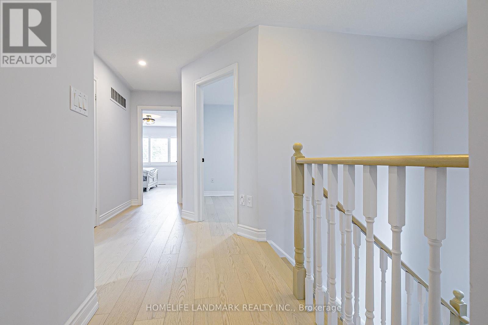 9 Longwood Avenue, Richmond Hill, Ontario  L4E 4B1 - Photo 22 - N12479472
