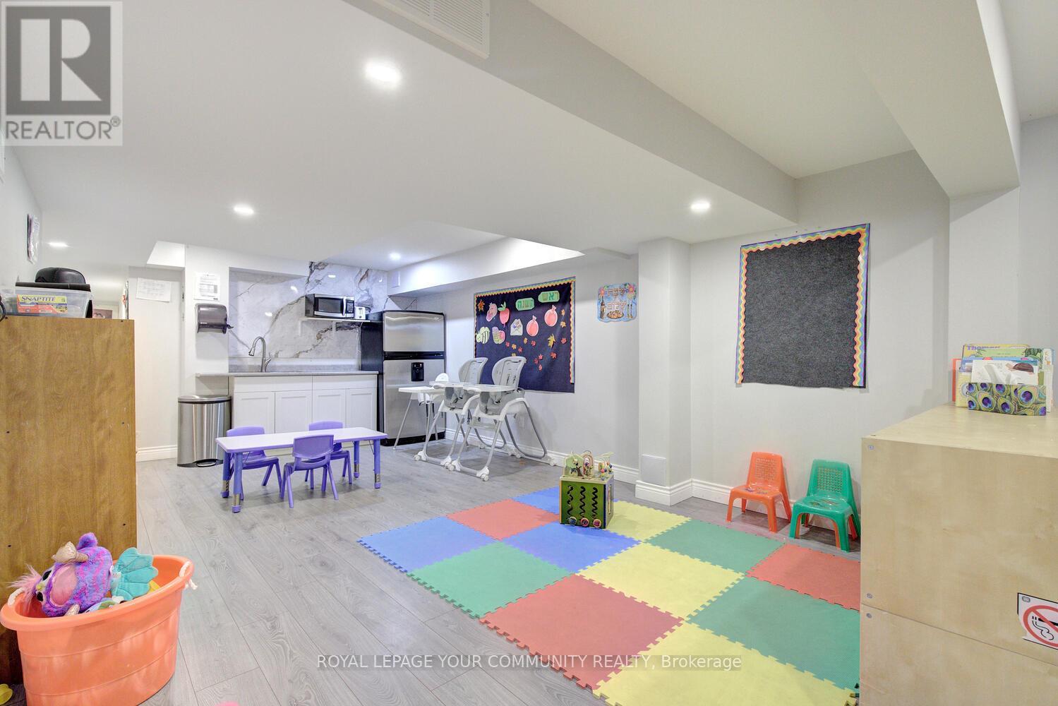 59 Kavala Street, Vaughan, Ontario  L6A 0P6 - Photo 37 - N12479492