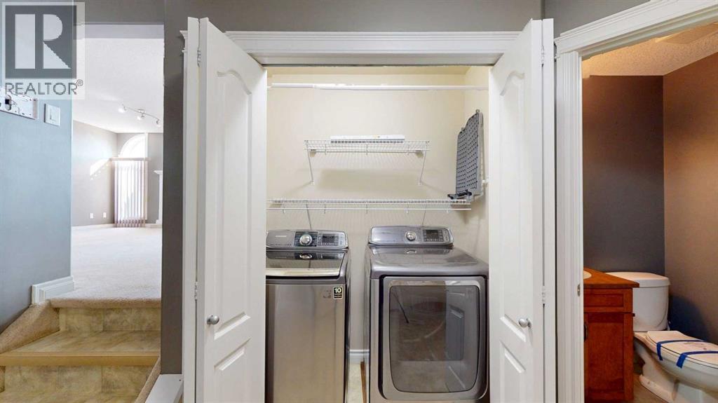 251 Laffont Way, Fort Mcmurray, Alberta  T9K 2R2 - Photo 4 - A2245319