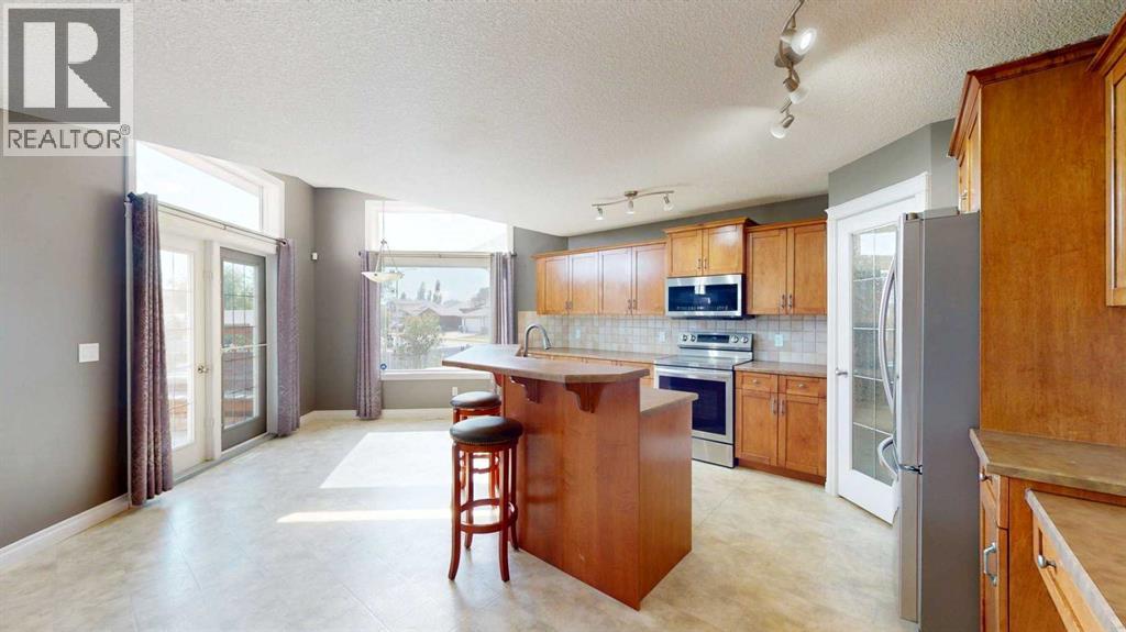 251 Laffont Way, Fort Mcmurray, Alberta  T9K 2R2 - Photo 7 - A2245319