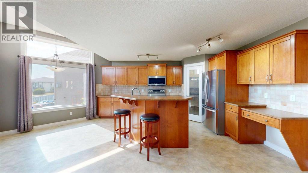 251 Laffont Way, Fort Mcmurray, Alberta  T9K 2R2 - Photo 8 - A2245319