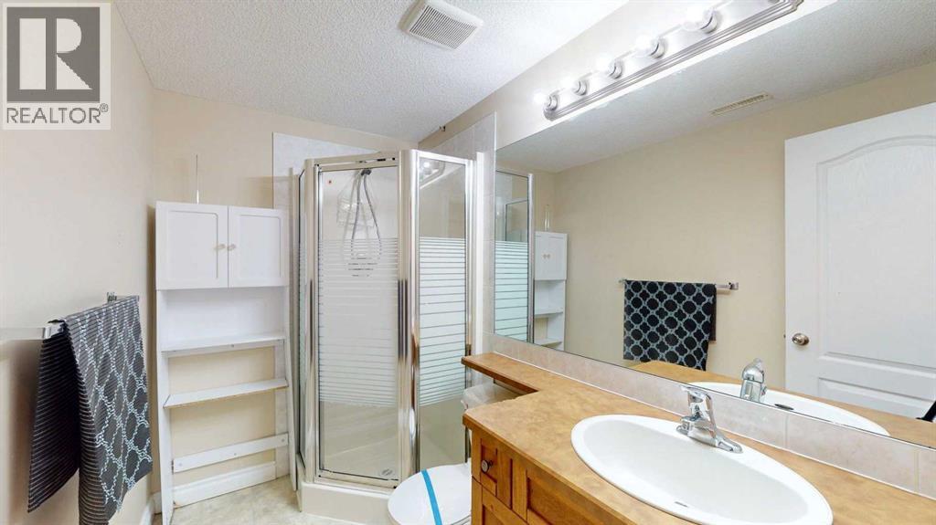 251 Laffont Way, Fort Mcmurray, Alberta  T9K 2R2 - Photo 36 - A2245319