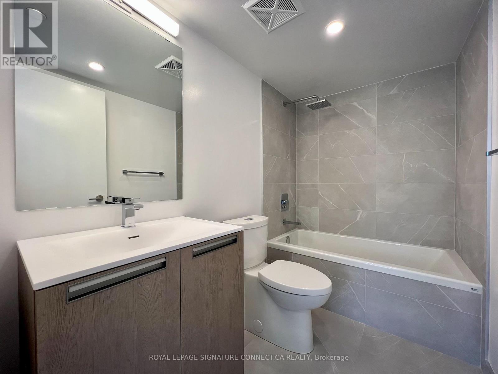 214 - 160 Kingsway Crescent, Toronto, Ontario  M8X 2R2 - Photo 13 - W12479477