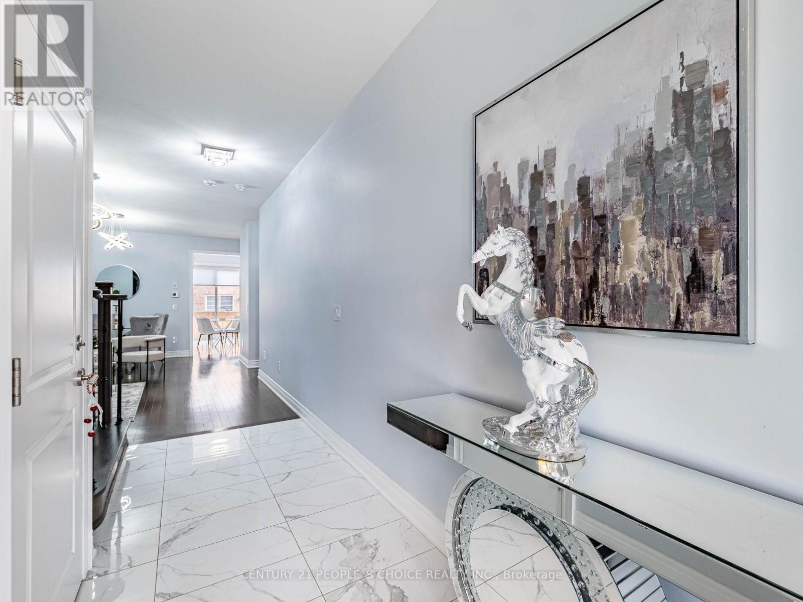 9 Sinatra Street, Brampton, Ontario  L6R 4B1 - Photo 5 - W12479478
