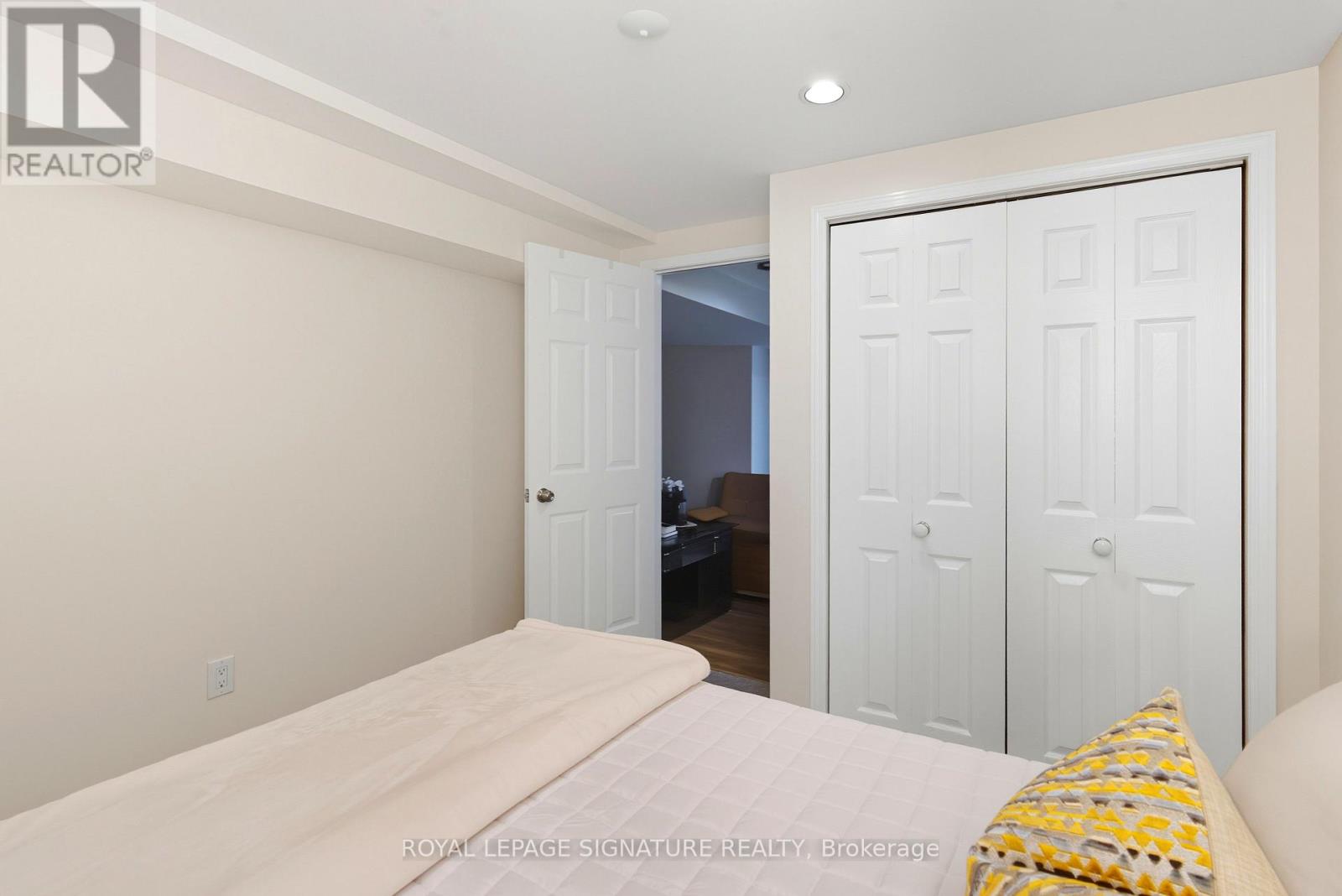2993 Gulfstream Way, Mississauga, Ontario  L5N 6J8 - Photo 28 - W12479485