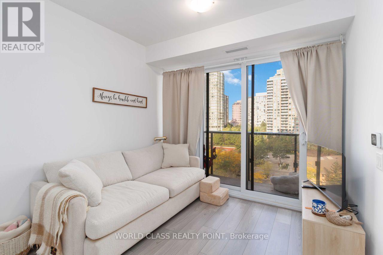 710 - 36 Elm Drive, Mississauga, Ontario  L5B 0N3 - Photo 8 - W12479489
