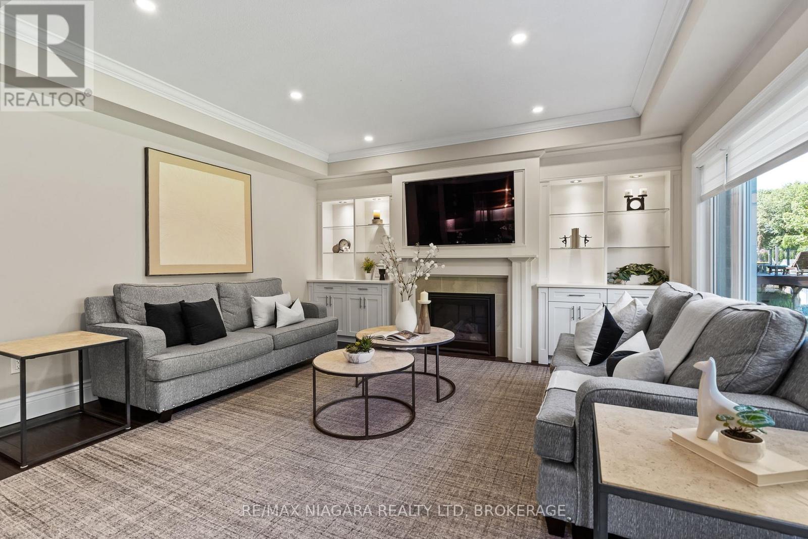 54 Philmori Boulevard, Pelham, Ontario  L0S 1E5 - Photo 14 - X12479518