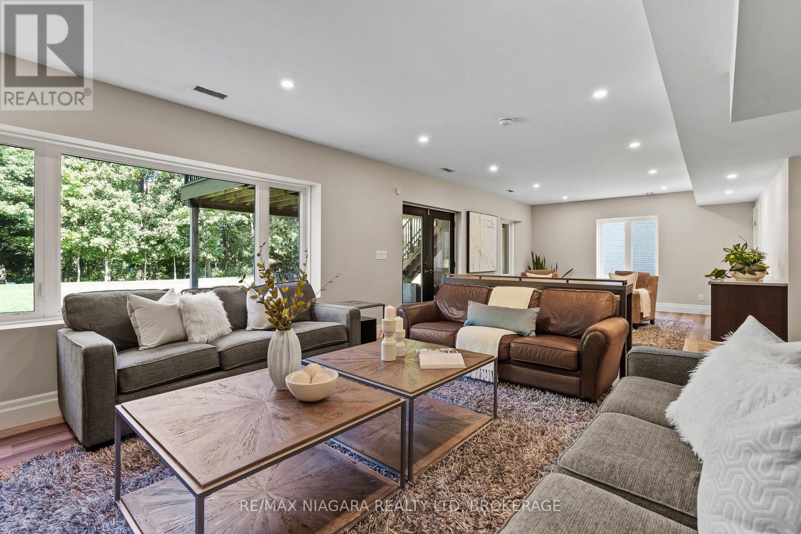 54 Philmori Boulevard, Pelham, Ontario  L0S 1E5 - Photo 34 - X12479518