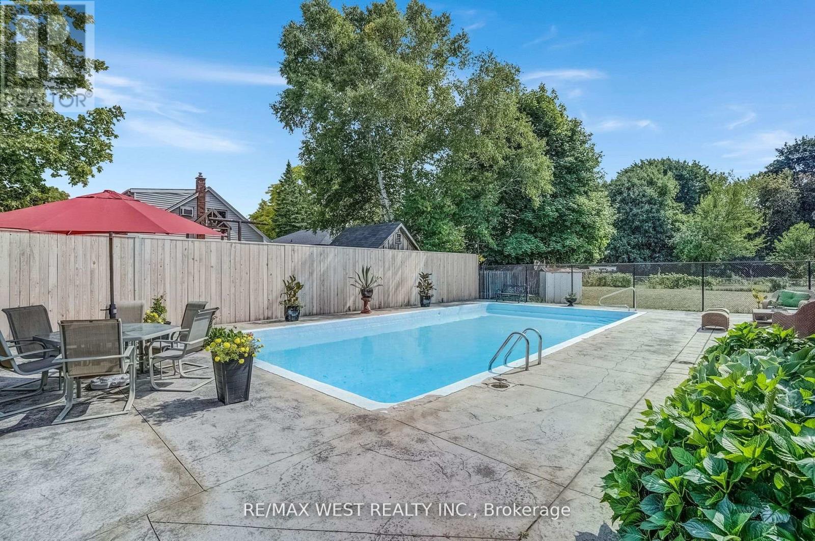 31 Lower Horning Road, Hamilton, Ontario  L8S 3E9 - Photo 15 - X12479465