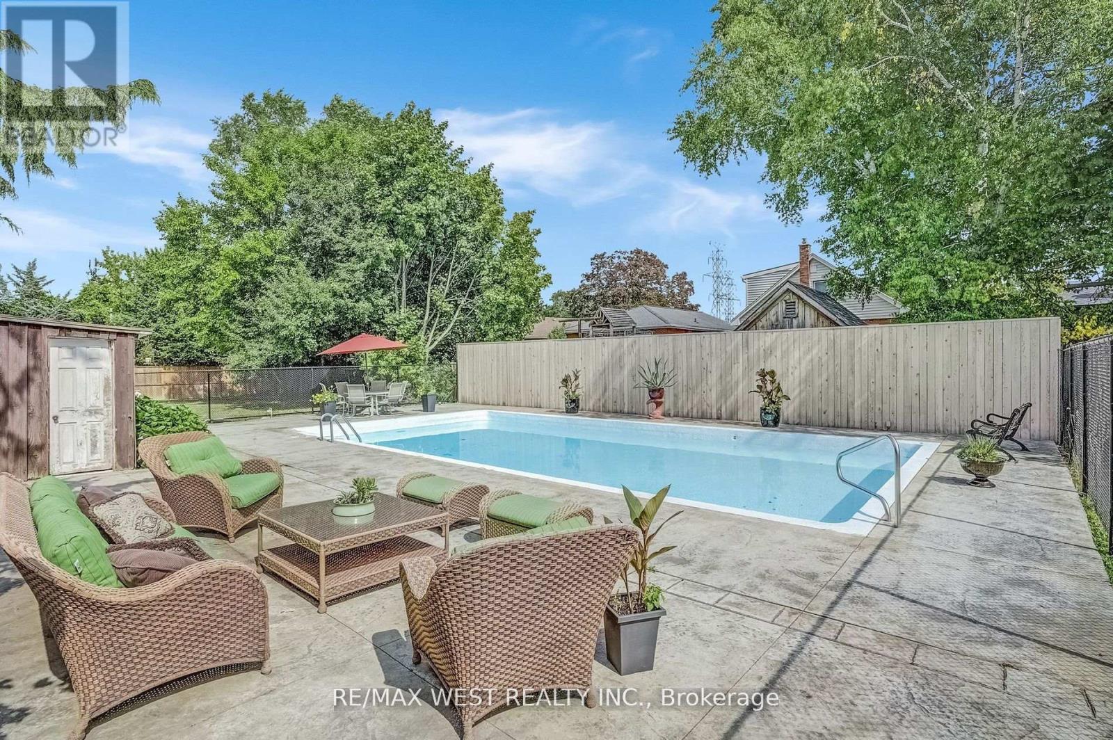 31 Lower Horning Road, Hamilton, Ontario  L8S 3E9 - Photo 16 - X12479465