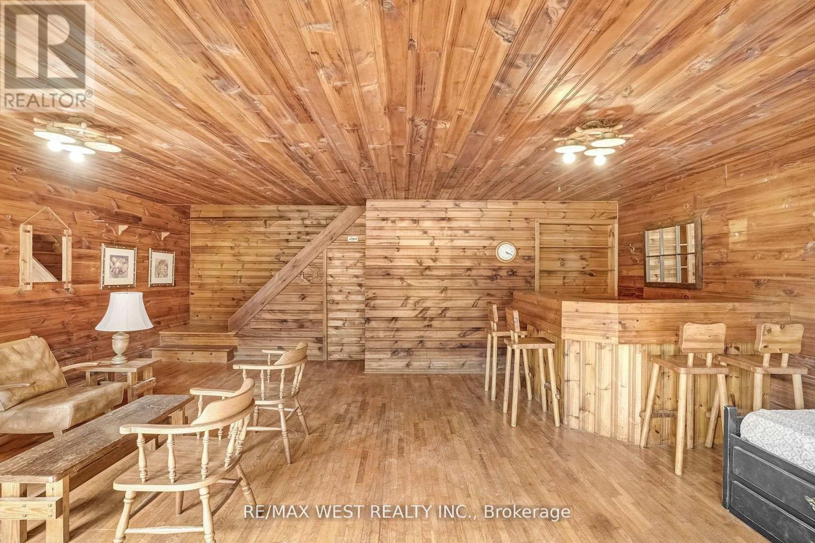 31 Lower Horning Road, Hamilton, Ontario  L8S 3E9 - Photo 19 - X12479465