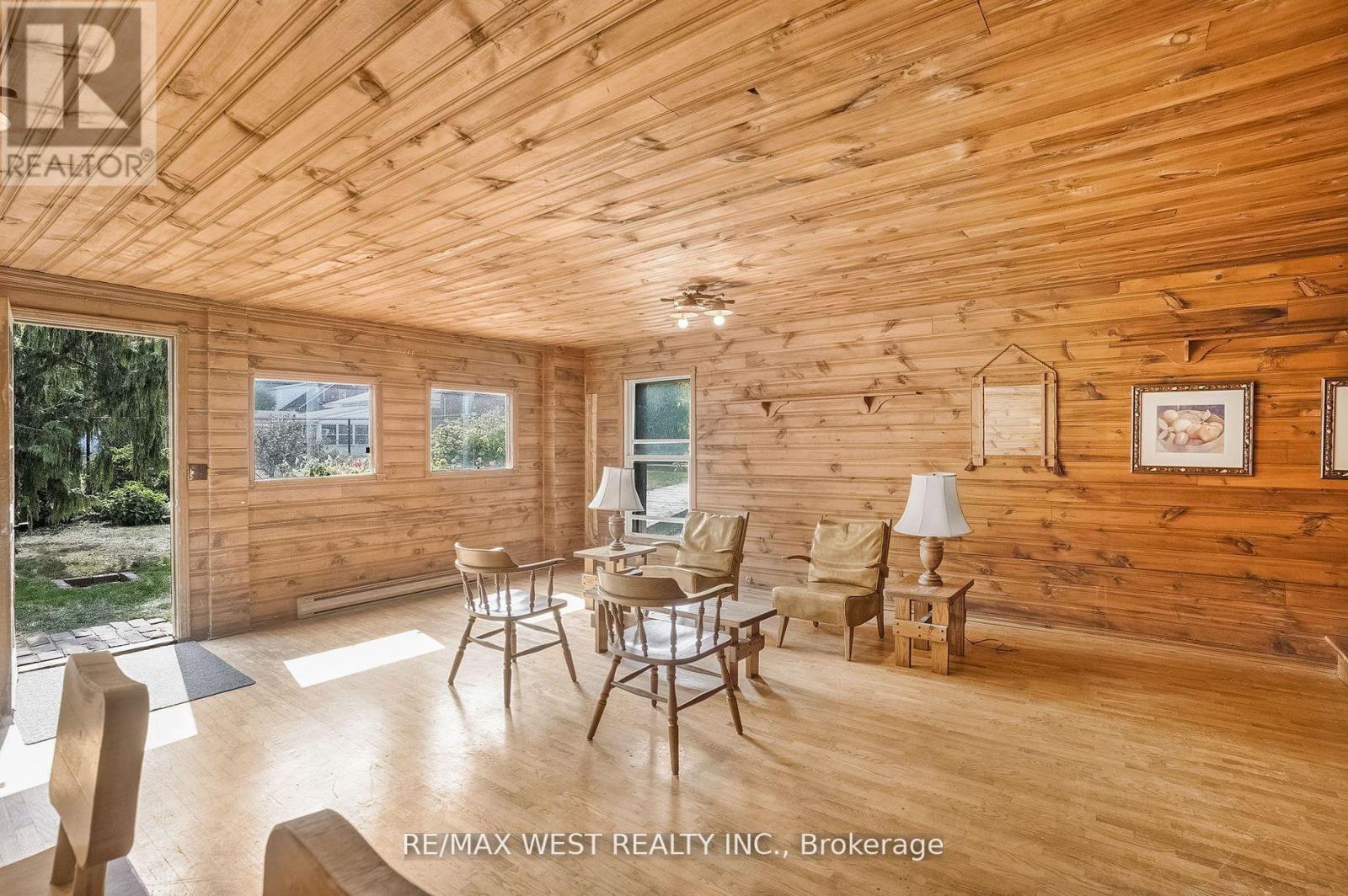 31 Lower Horning Road, Hamilton, Ontario  L8S 3E9 - Photo 20 - X12479465