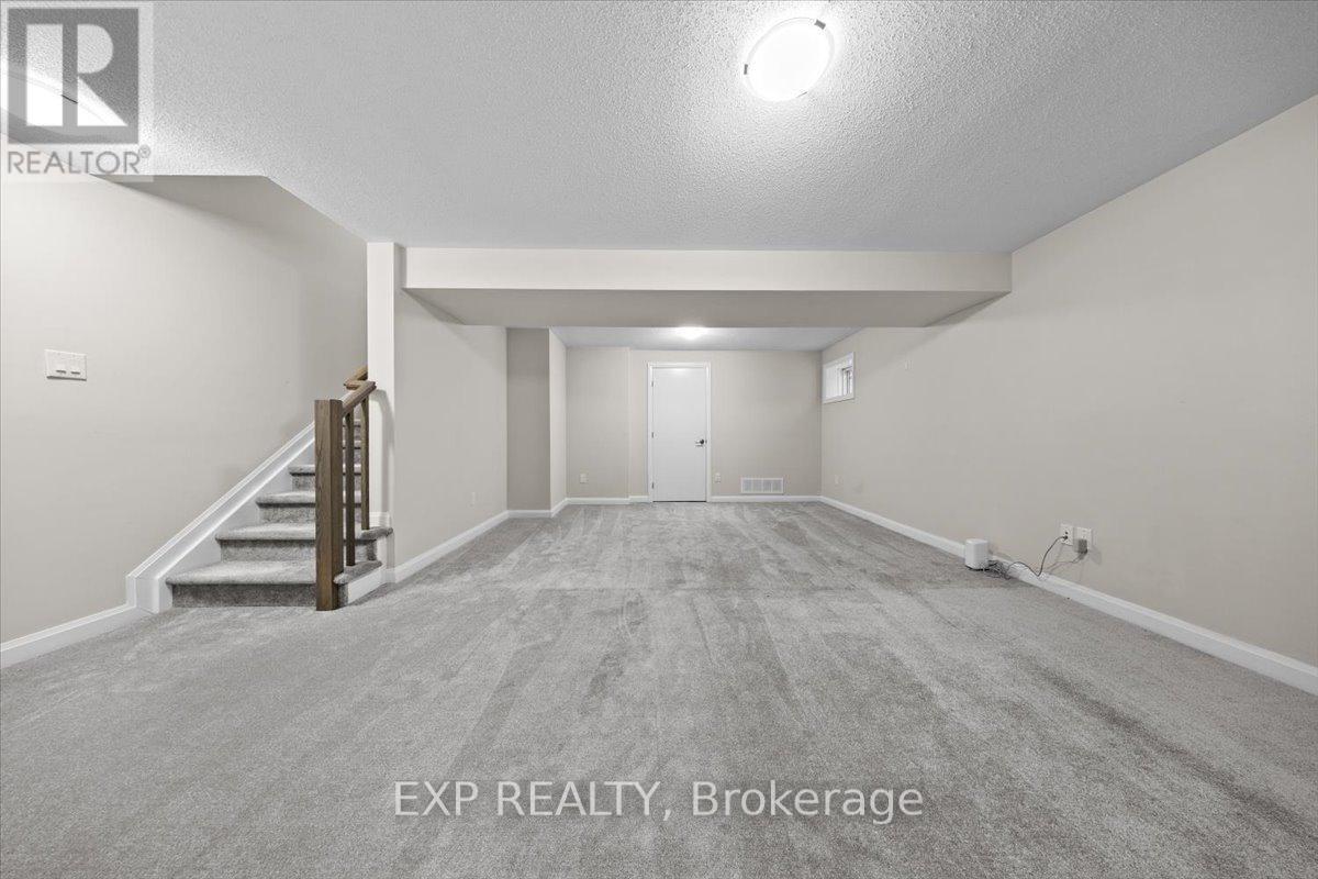 6347 Perth Street, Ottawa, Ontario  K0A 2Z0 - Photo 29 - X12479483