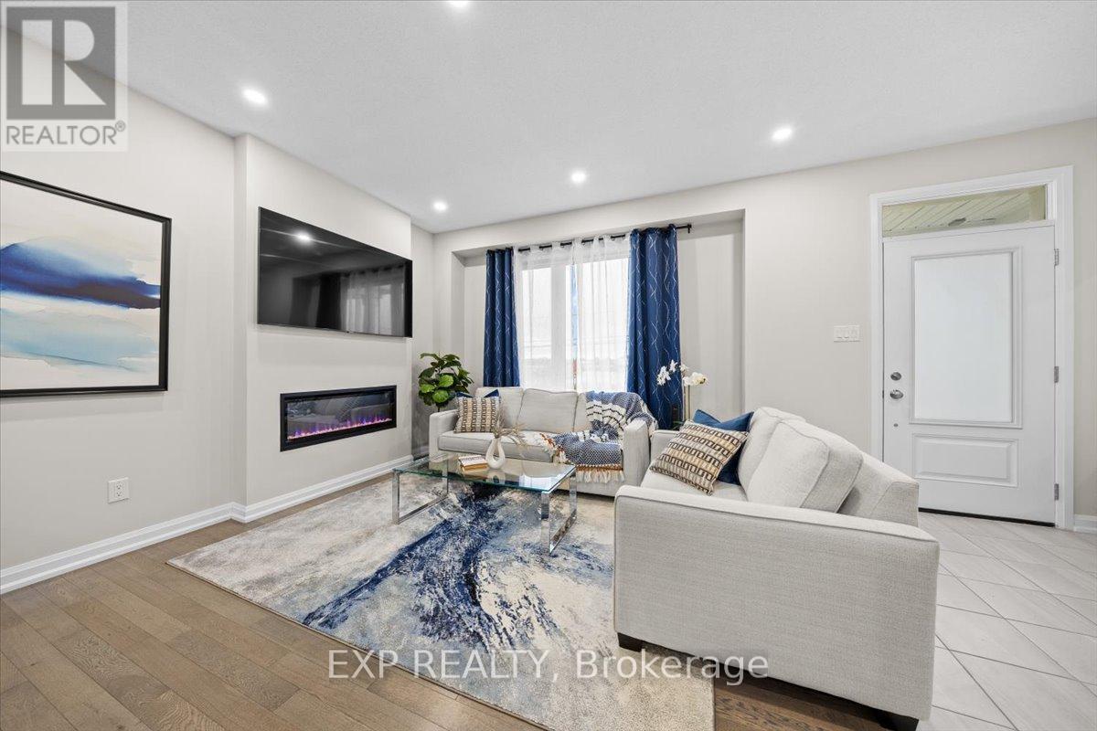 6347 Perth Street, Ottawa, Ontario  K0A 2Z0 - Photo 4 - X12479483