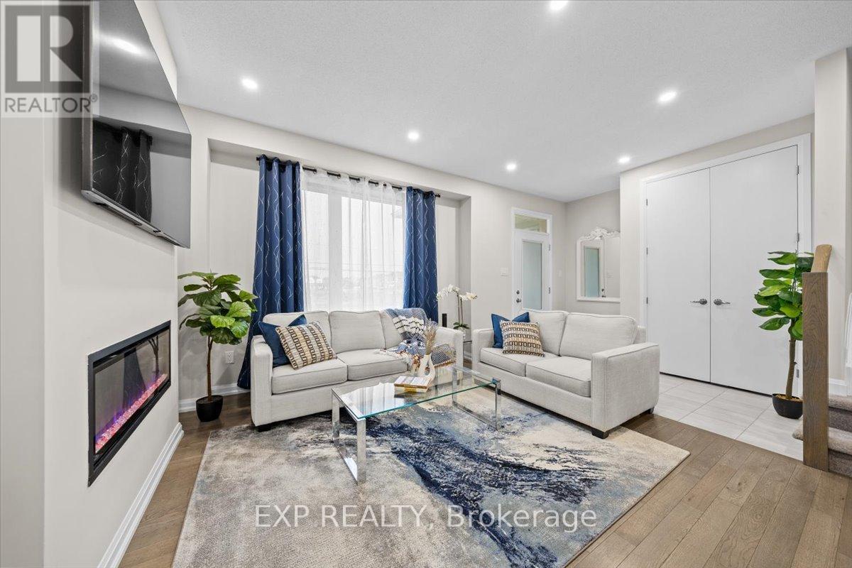 6347 Perth Street, Ottawa, Ontario  K0A 2Z0 - Photo 5 - X12479483