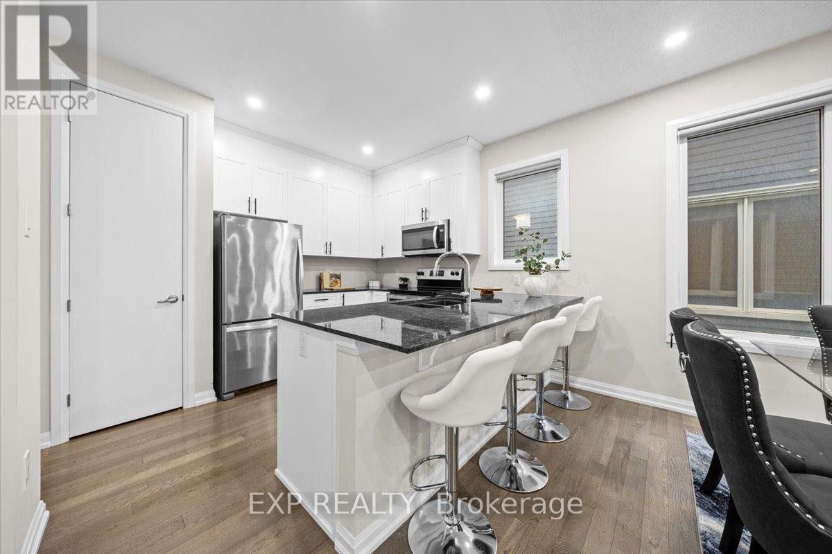 6347 Perth Street, Ottawa, Ontario  K0A 2Z0 - Photo 9 - X12479483