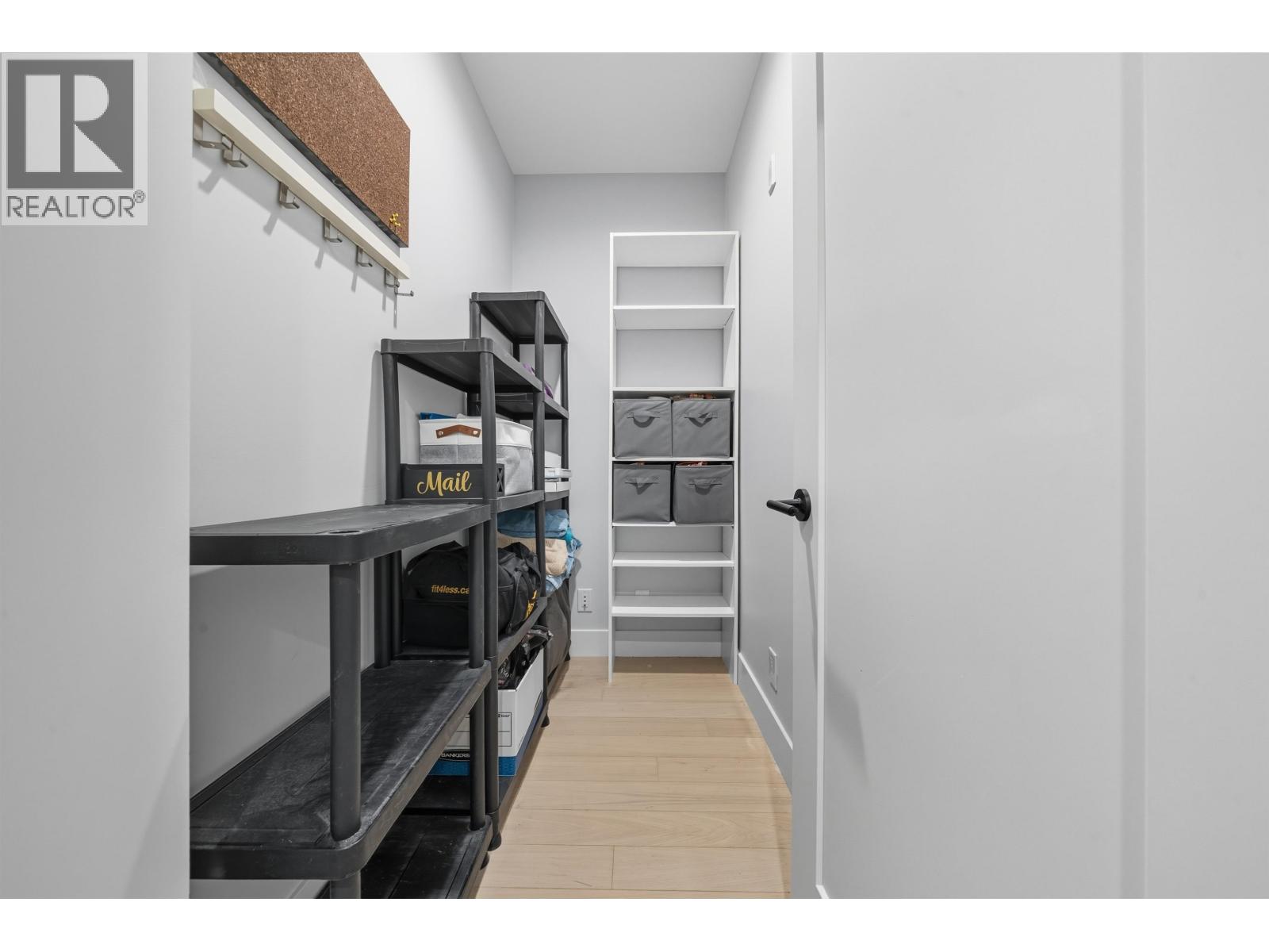 201 22226 Brown Avenue, Maple Ridge, British Columbia  V2X 4R2 - Photo 15 - R3061525