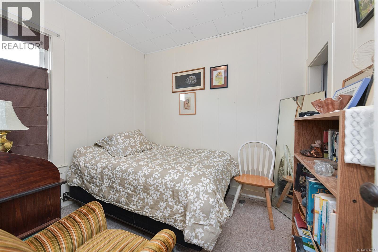 9632 Seventh St, Sidney, British Columbia  V8L 2V3 - Photo 9 - 1017944