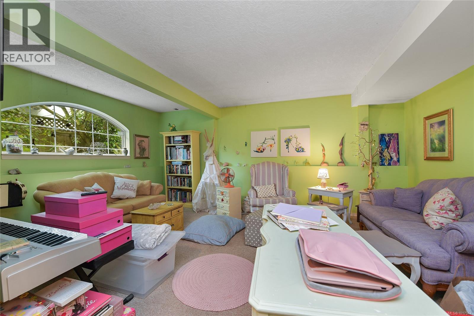 9632 Seventh St, Sidney, British Columbia  V8L 2V3 - Photo 25 - 1017944