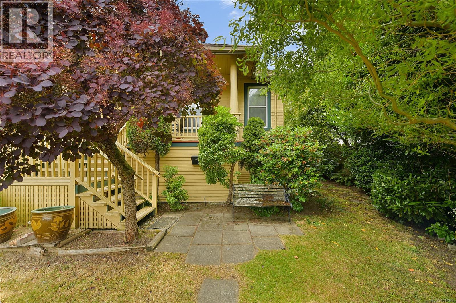 9632 Seventh St, Sidney, British Columbia  V8L 2V3 - Photo 32 - 1017944