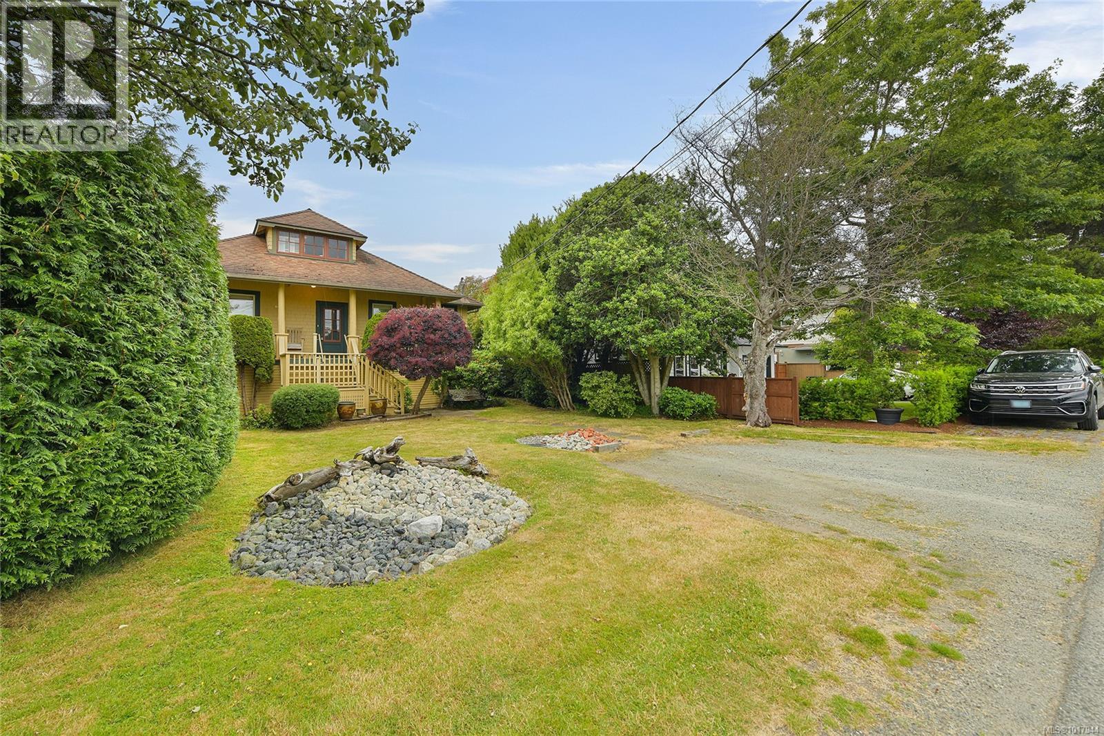 9632 Seventh St, Sidney, British Columbia  V8L 2V3 - Photo 35 - 1017944