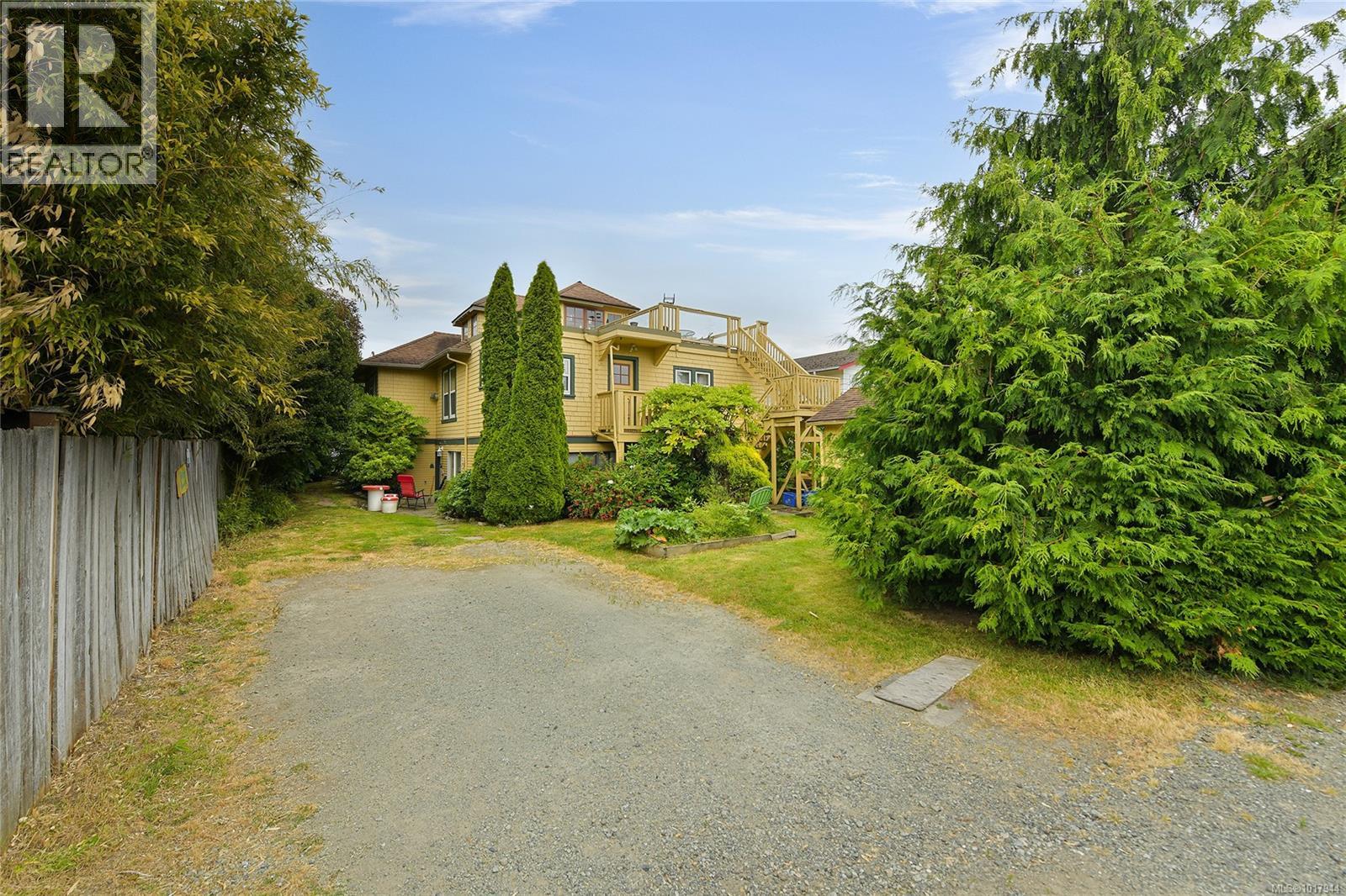 9632 Seventh St, Sidney, British Columbia  V8L 2V3 - Photo 30 - 1017944