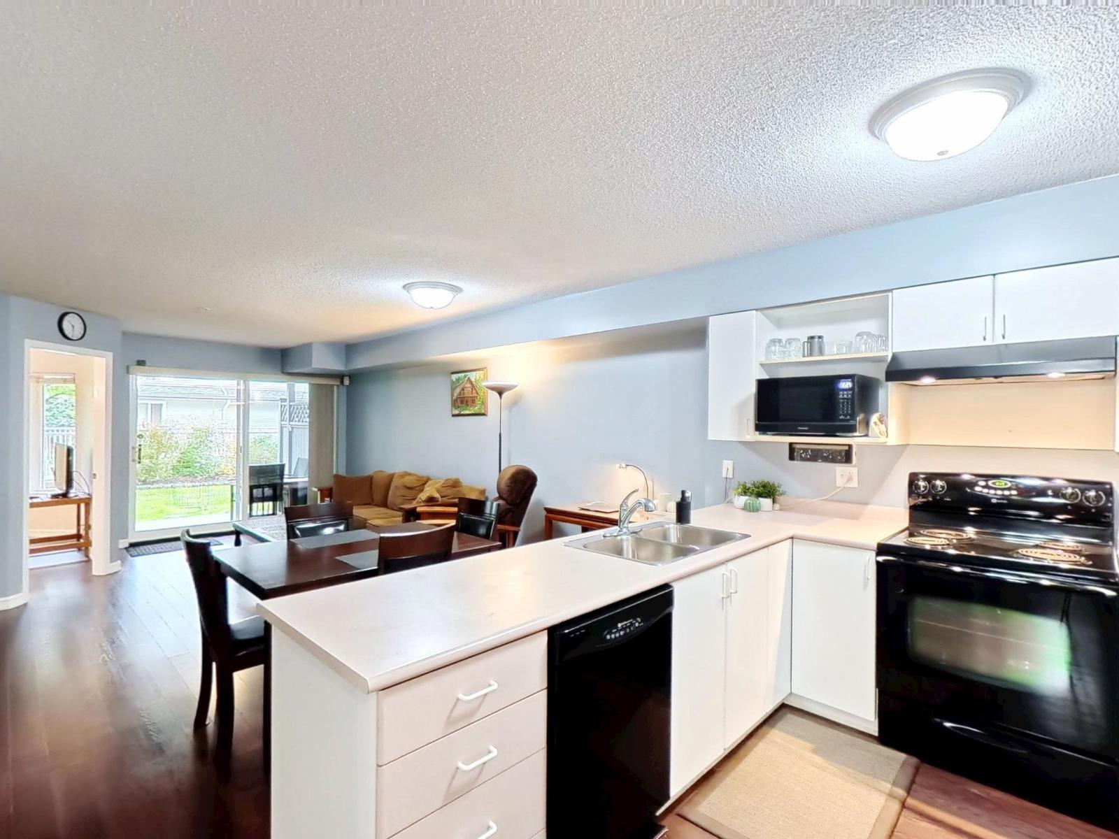 102 12130 80 Avenue, Surrey, British Columbia V3W 0V2 - Photo 1 - R3061171