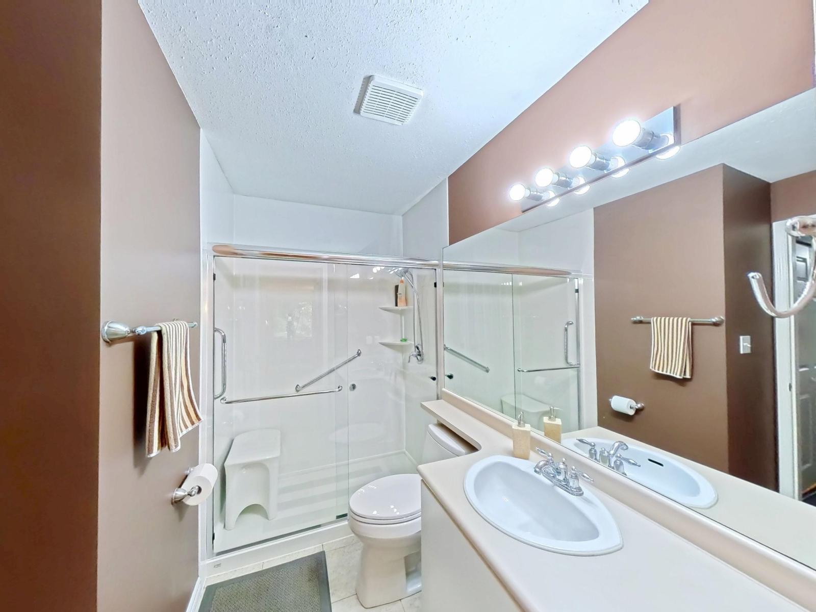 102 12130 80 Avenue, Surrey, British Columbia V3W 0V2 - Photo 11 - R3061171