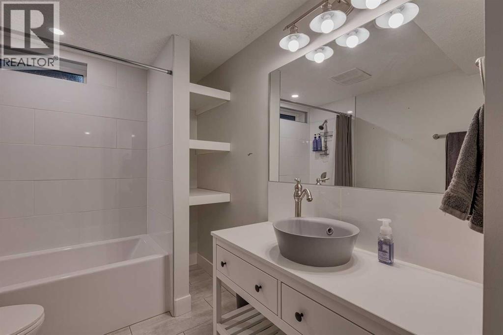 708 Sherman Avenue Sw, Calgary, Alberta  T2W 0N2 - Photo 31 - A2264492