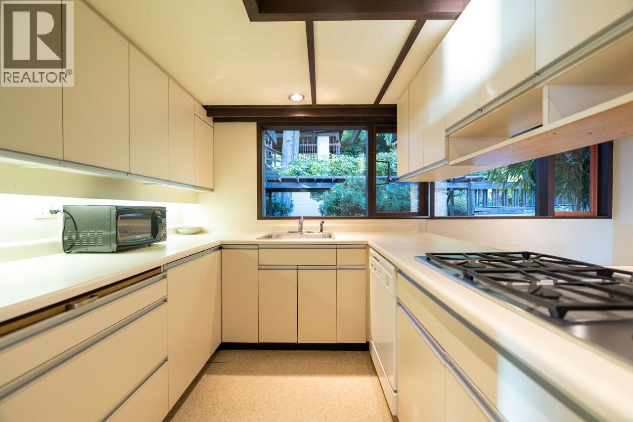3248 Marine Drive, West Vancouver, British Columbia  V7V 1M7 - Photo 21 - R3061527