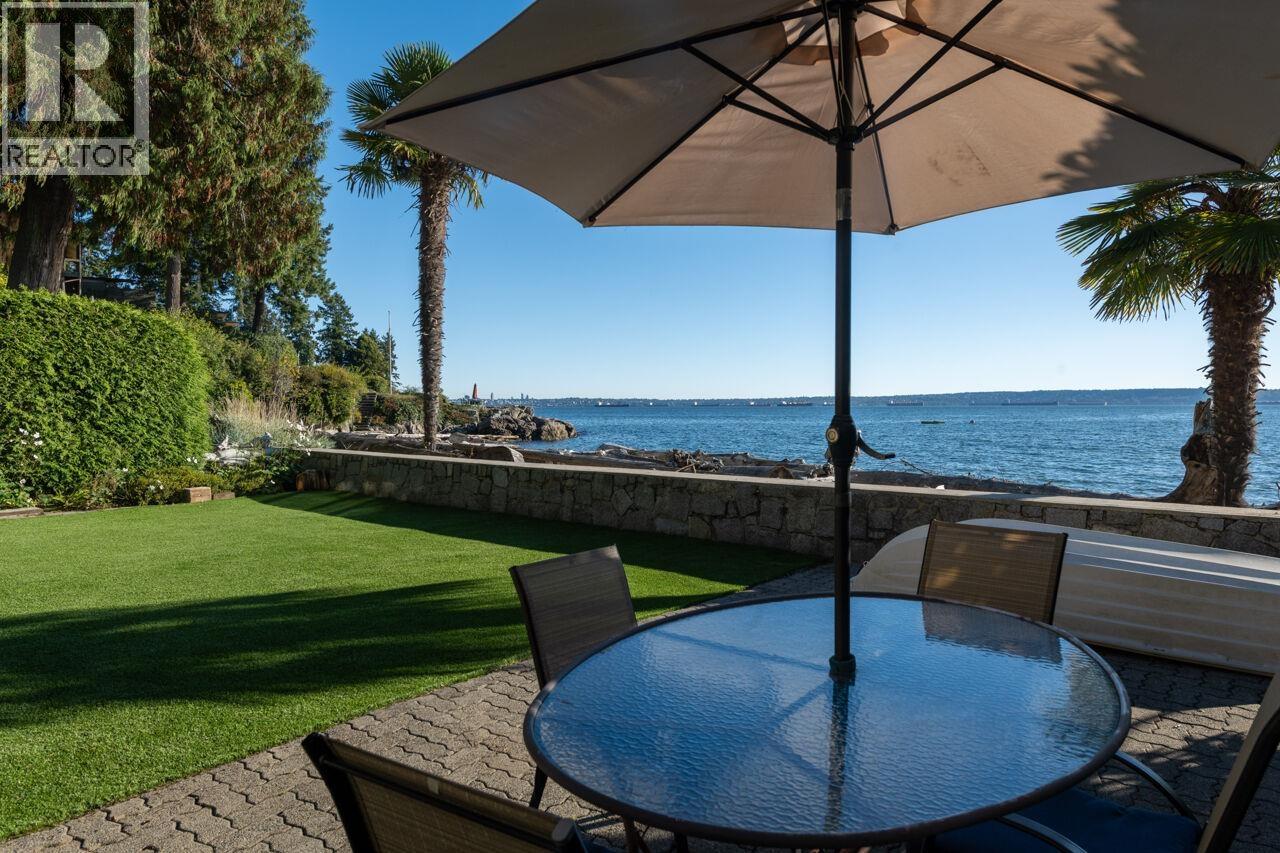 3248 Marine Drive, West Vancouver, British Columbia  V7V 1M7 - Photo 3 - R3061527
