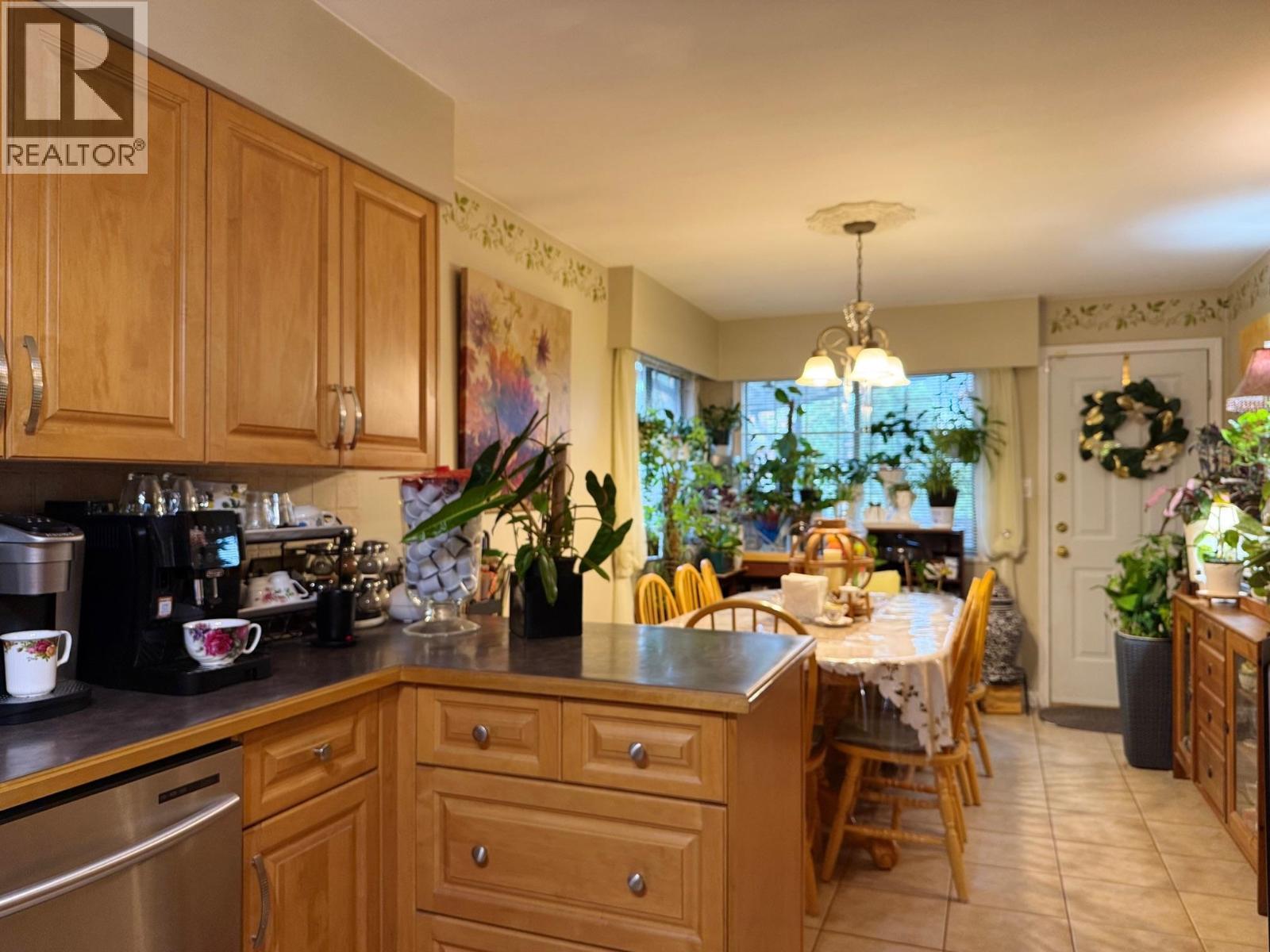 4116 Oxford Street, Burnaby, British Columbia  V5C 1C9 - Photo 14 - R3059867