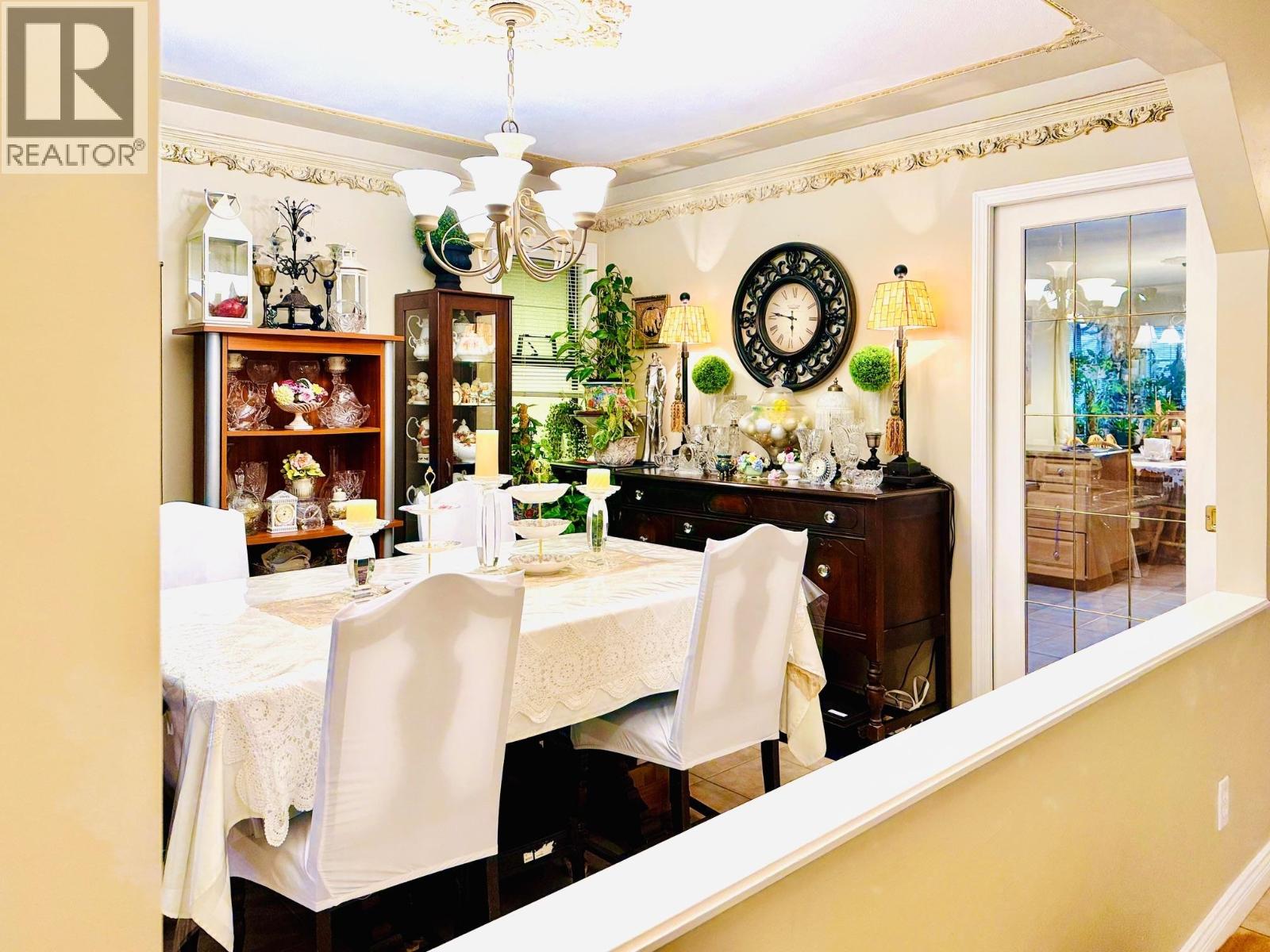 4116 Oxford Street, Burnaby, British Columbia  V5C 1C9 - Photo 6 - R3059867