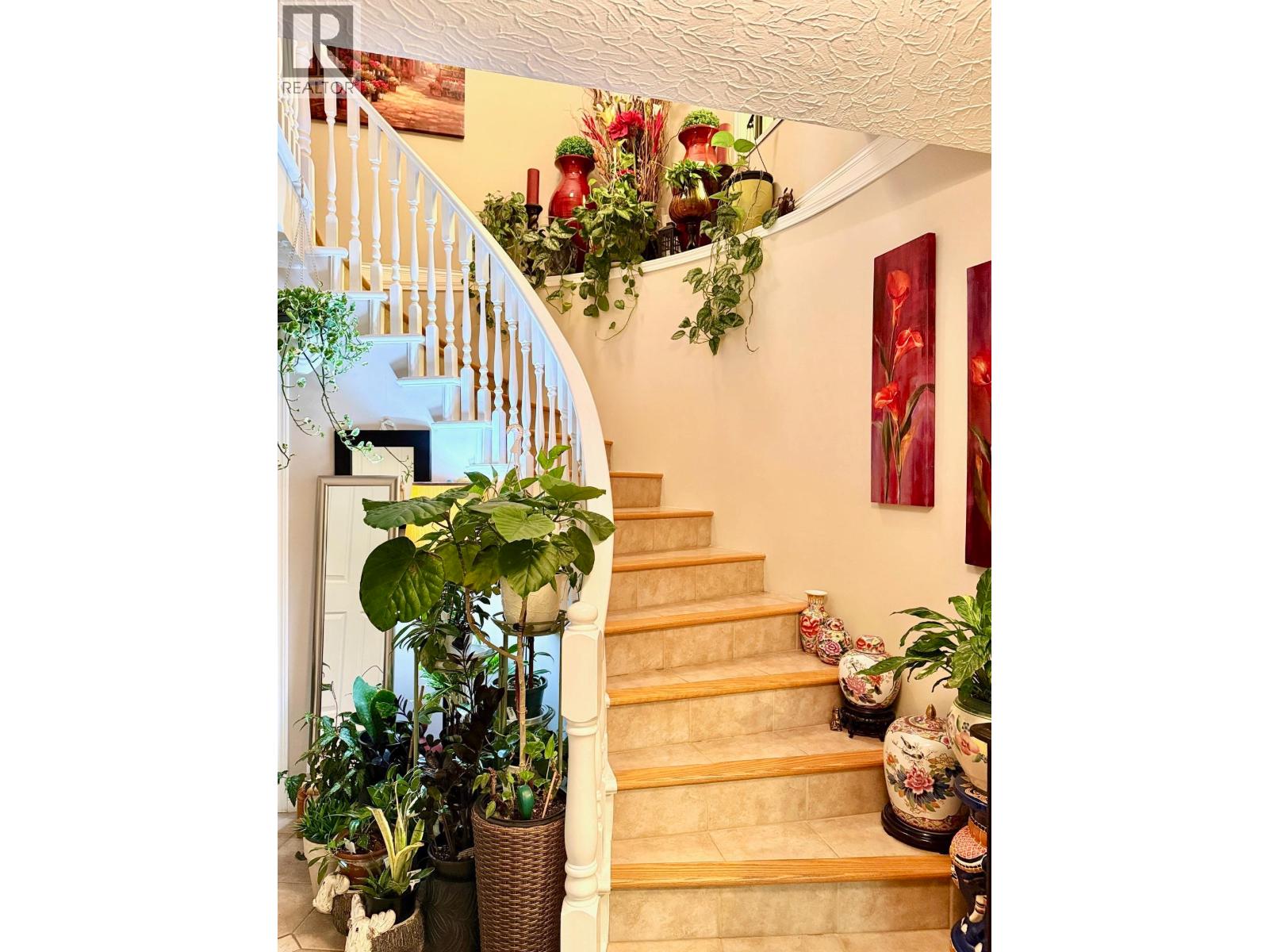 4116 Oxford Street, Burnaby, British Columbia  V5C 1C9 - Photo 9 - R3059867