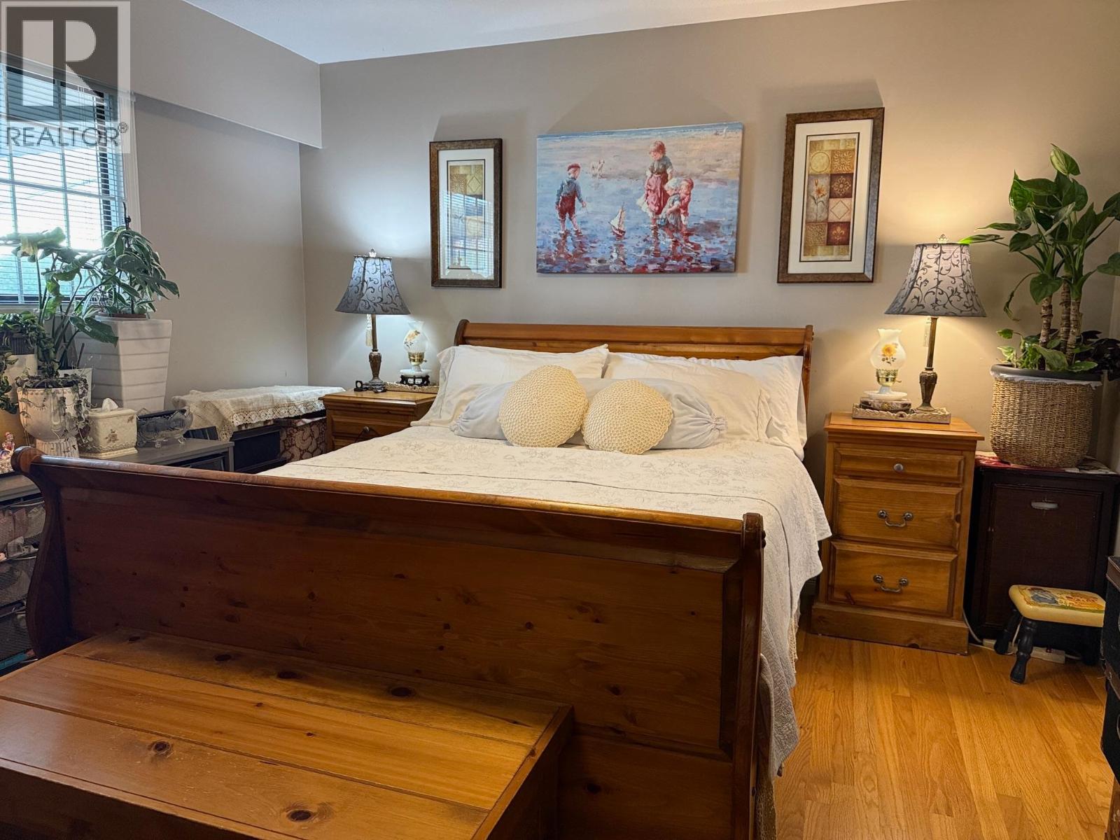 4116 Oxford Street, Burnaby, British Columbia  V5C 1C9 - Photo 8 - R3059867