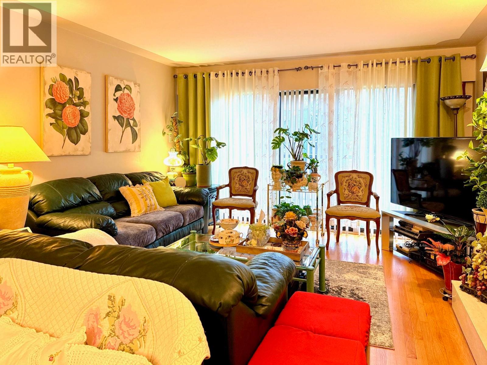 4116 OXFORD STREET, Burnaby, British Columbia