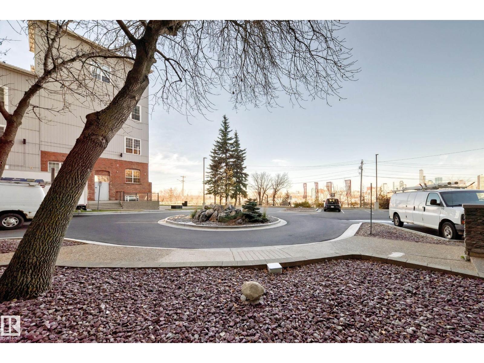 #208 10149 Saskatchewan Dr Nw, Edmonton, Alberta  T6E 6B6 - Photo 29 - E4463278