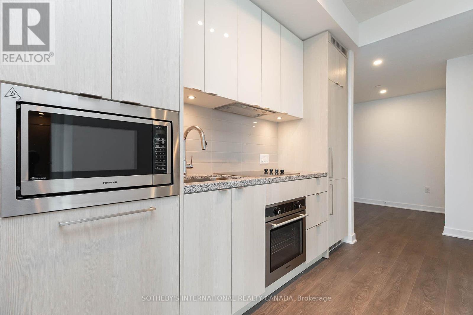 3505 - 125 BLUE JAYS WAY, Toronto, Ontario