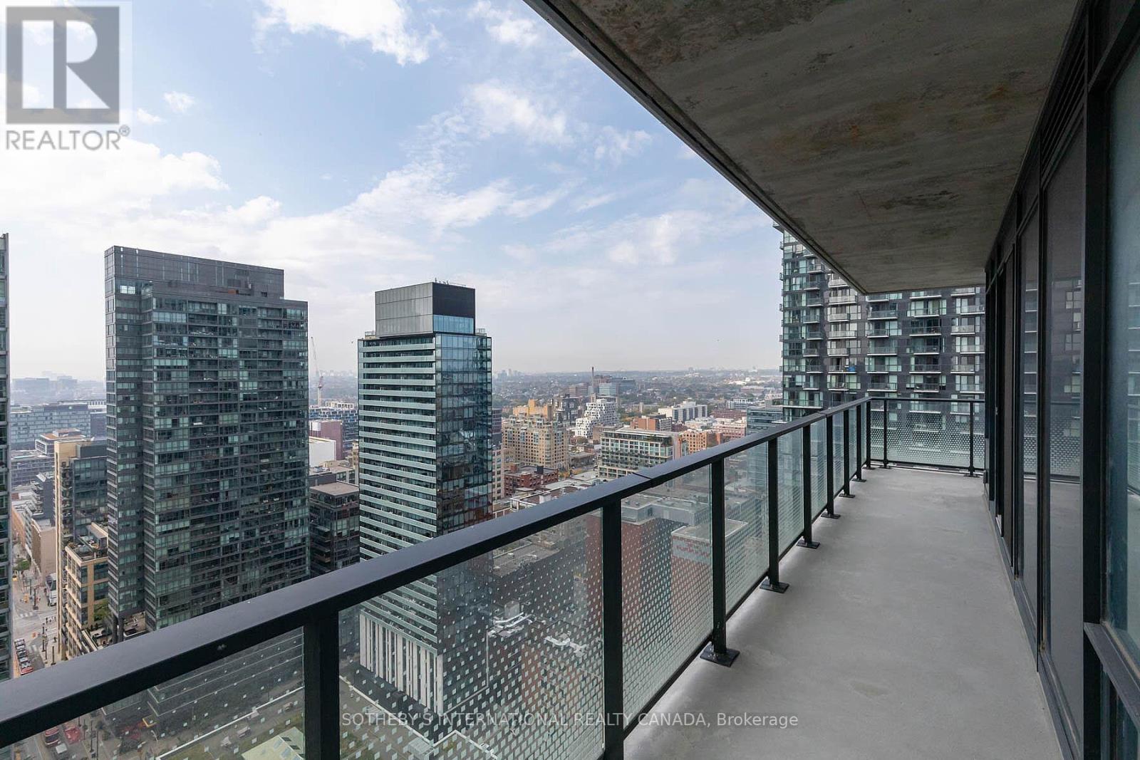 3505 - 125 Blue Jays Way, Toronto, Ontario  M5V 0N5 - Photo 9 - C12479502