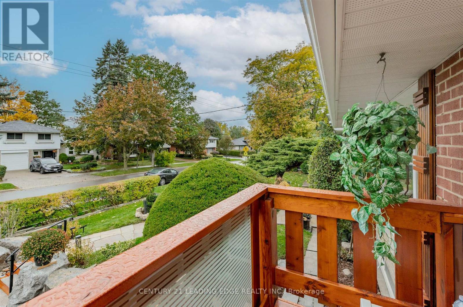 112 Wyndcliff Crescent, Toronto, Ontario  M4A 2K3 - Photo 36 - C12479503