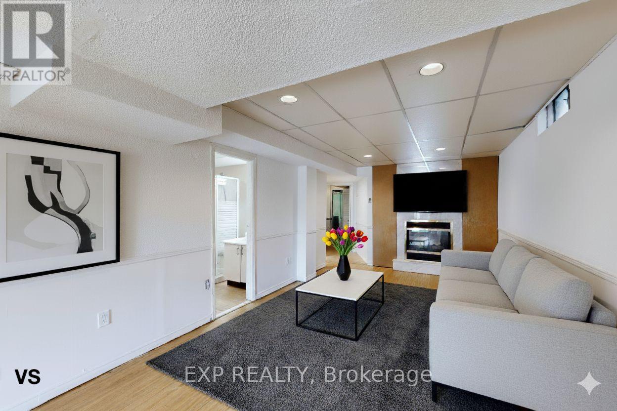 5023 Salishan Circle, Mississauga, Ontario  L5R 3E3 - Photo 35 - W12474491
