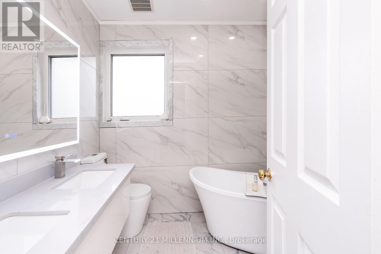 62 Stargell Drive, Whitby, Ontario  L1N 7X5 - Photo 24 - E12479497