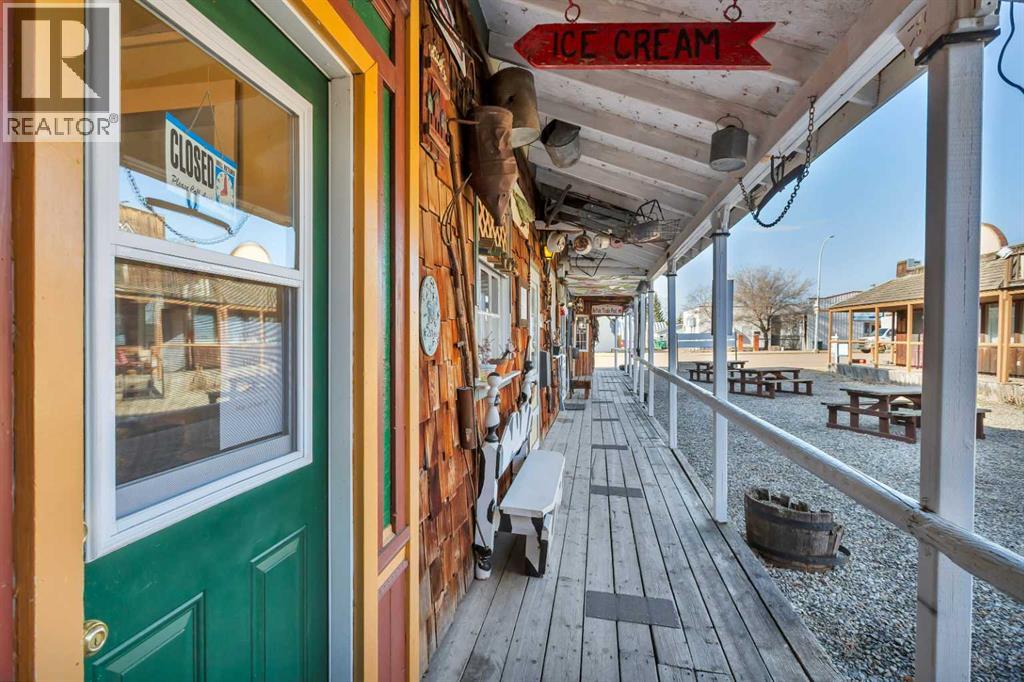 48 Main Street E, Big Valley, Alberta  T0J 0C9 - Photo 10 - A2210842