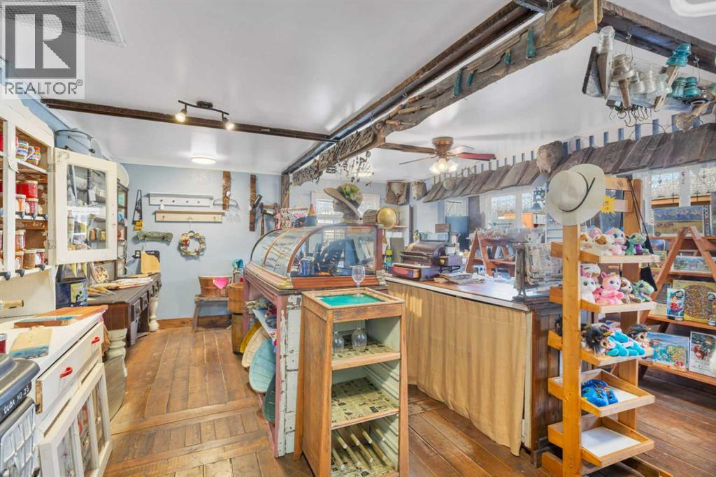 48 Main Street E, Big Valley, Alberta  T0J 0C9 - Photo 28 - A2210842