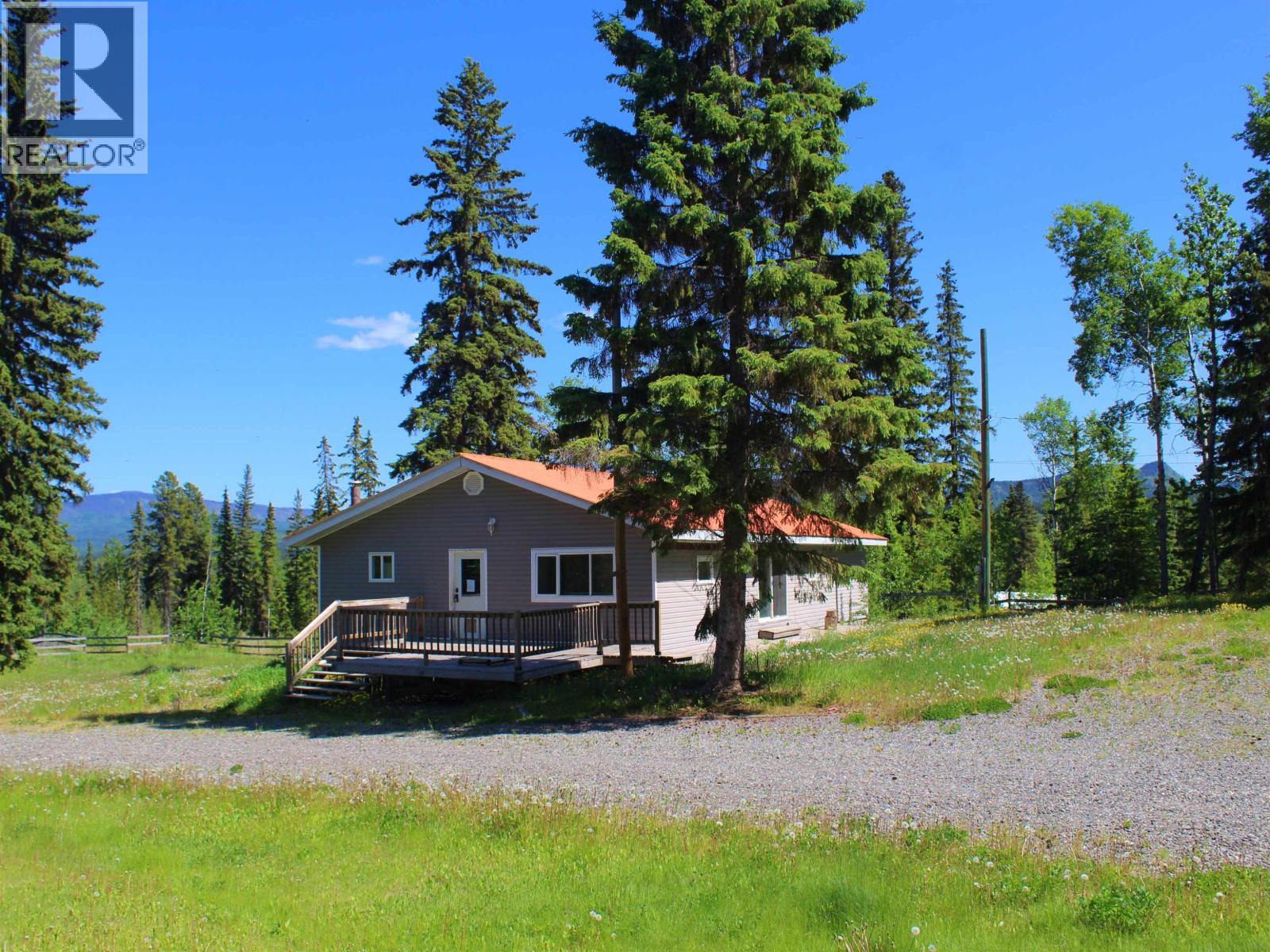 3514 Gun Range Road, Houston, British Columbia  V0J 1Z2 - Photo 1 - R3061555